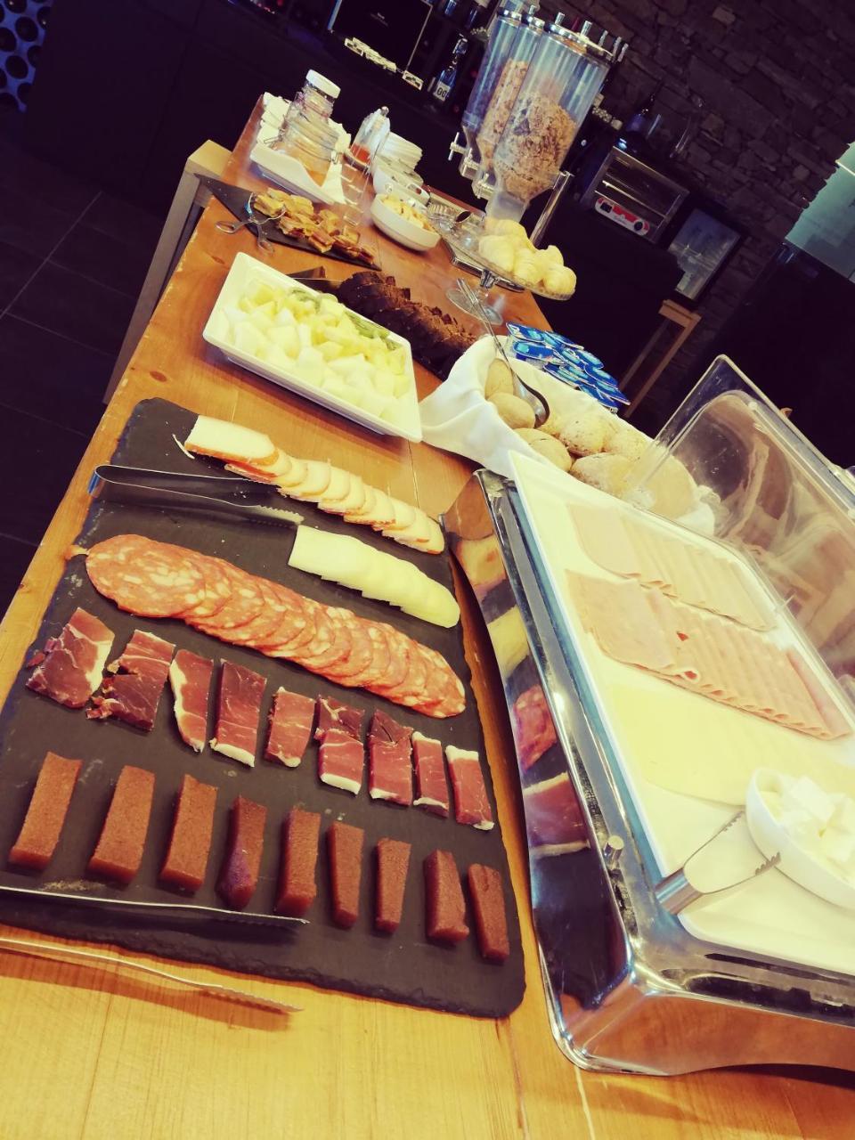 昆塔德卡萨勒德龙霍葡萄酒酒店 拉梅戈 外观 照片